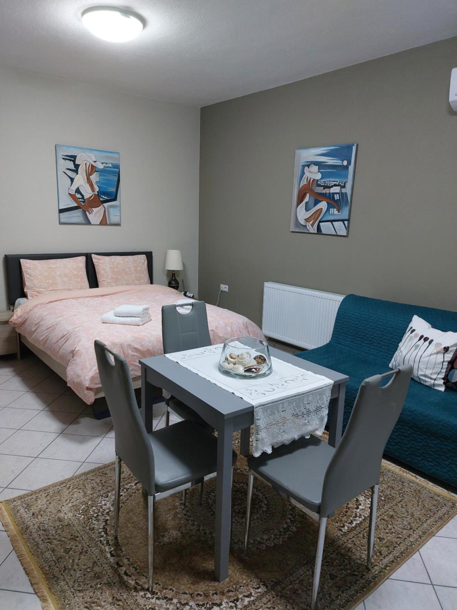 Lovely Studio With Beautiful Garden Kavala Esterno foto