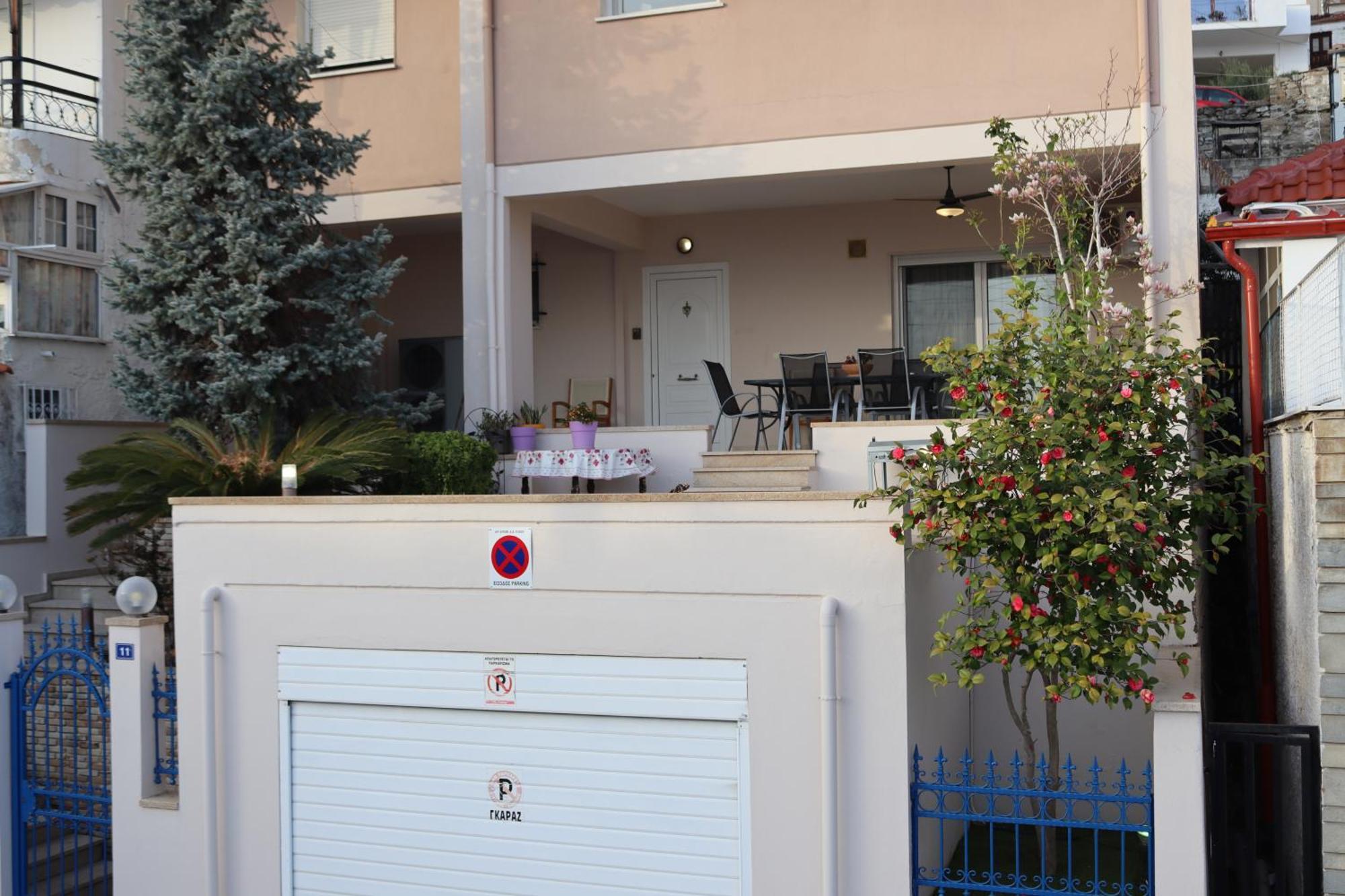 Lovely Studio With Beautiful Garden Kavala Esterno foto
